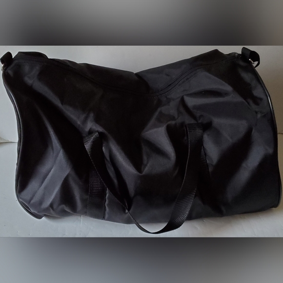 Toppers Oscar Mayer Black Sports Bag Duffel Carryall Advertising 18x10x10 - NWT - Picture 3 of 5